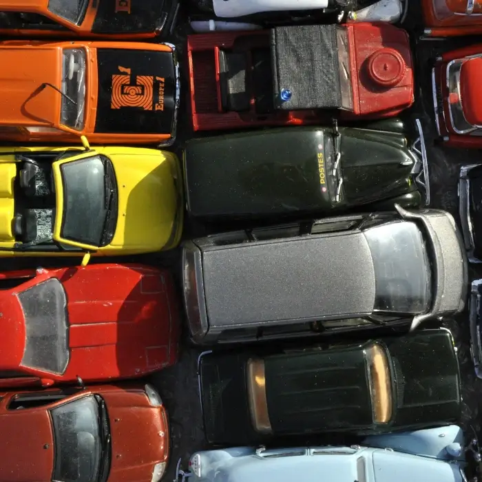 Compro auto in Ticino senza annunci. Valutazione gratuita, ritiro a domicilio e pagamento immediato in contanti.