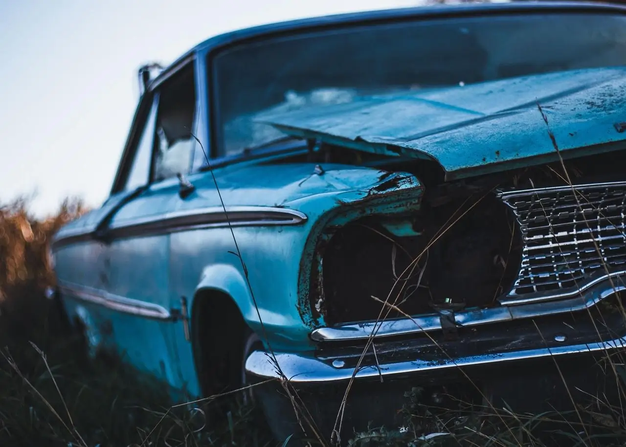 Compro auto in Ticino senza annunci. Valutazione gratuita, ritiro a domicilio e pagamento immediato in contanti.